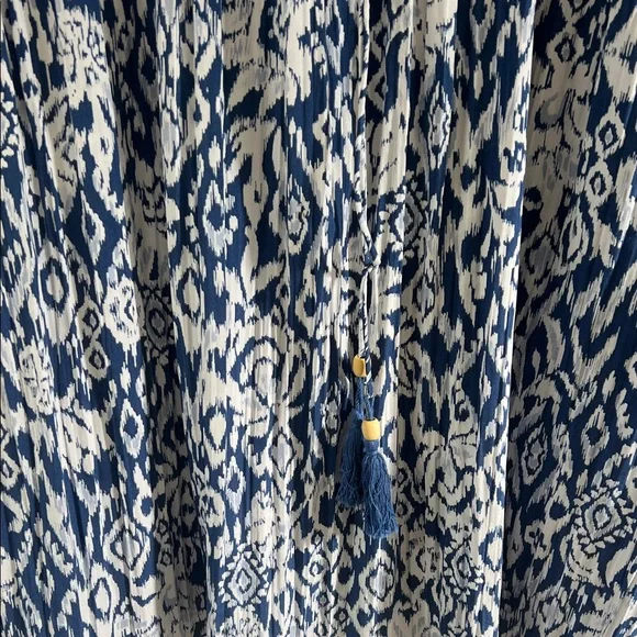 Worn once!! Emma & Michele Blue and White Patterned Dress - Picture 3 of 4